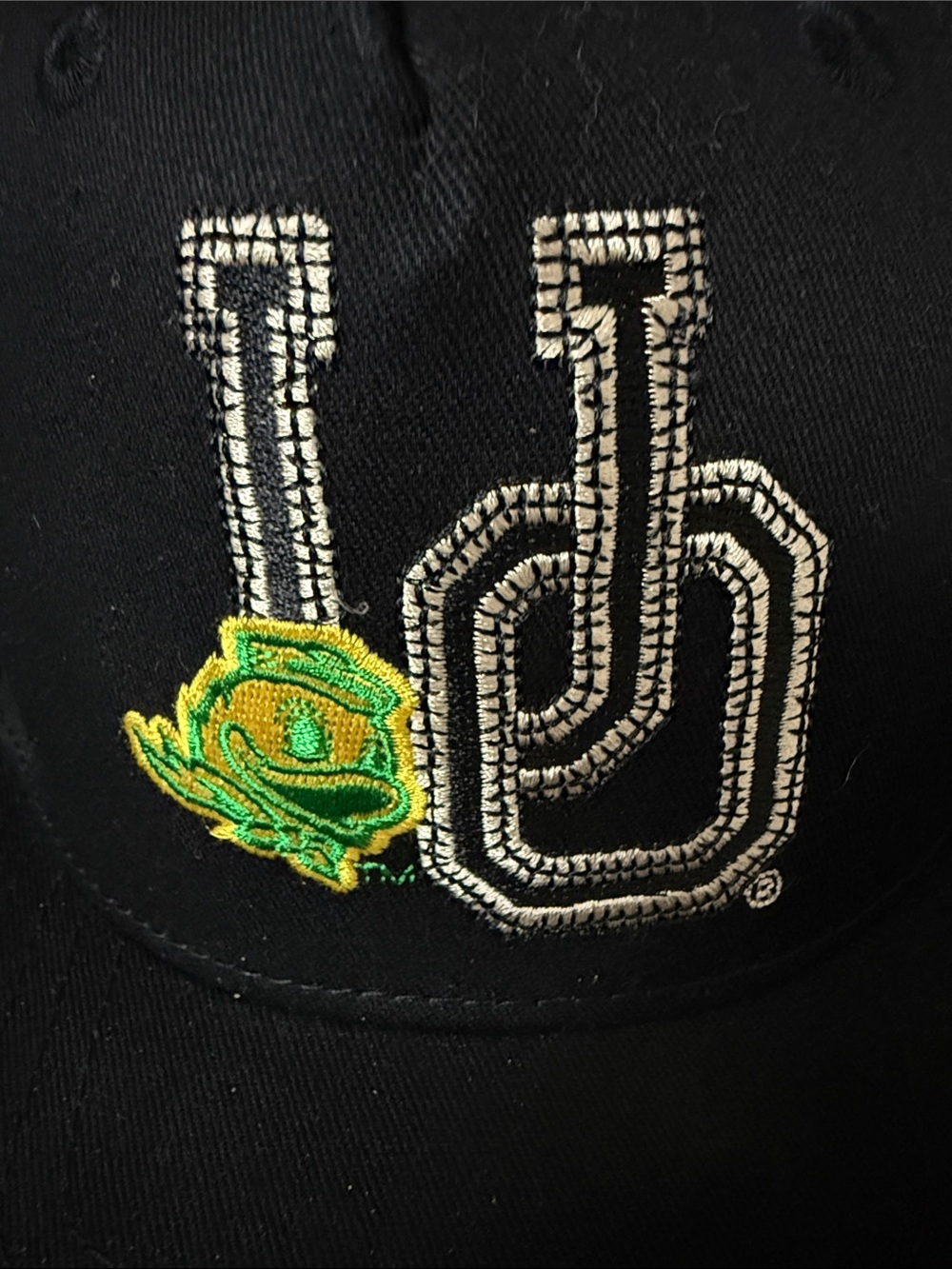 Mitchell & Ness University of Oregon Cactus Baseball Cap SnapBack